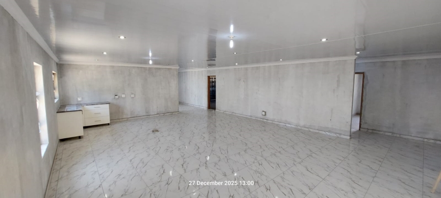 3 Bedroom Property for Sale in Paradise Beach Eastern Cape